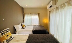 1 bedroom, desk, free WiFi, bed sheets