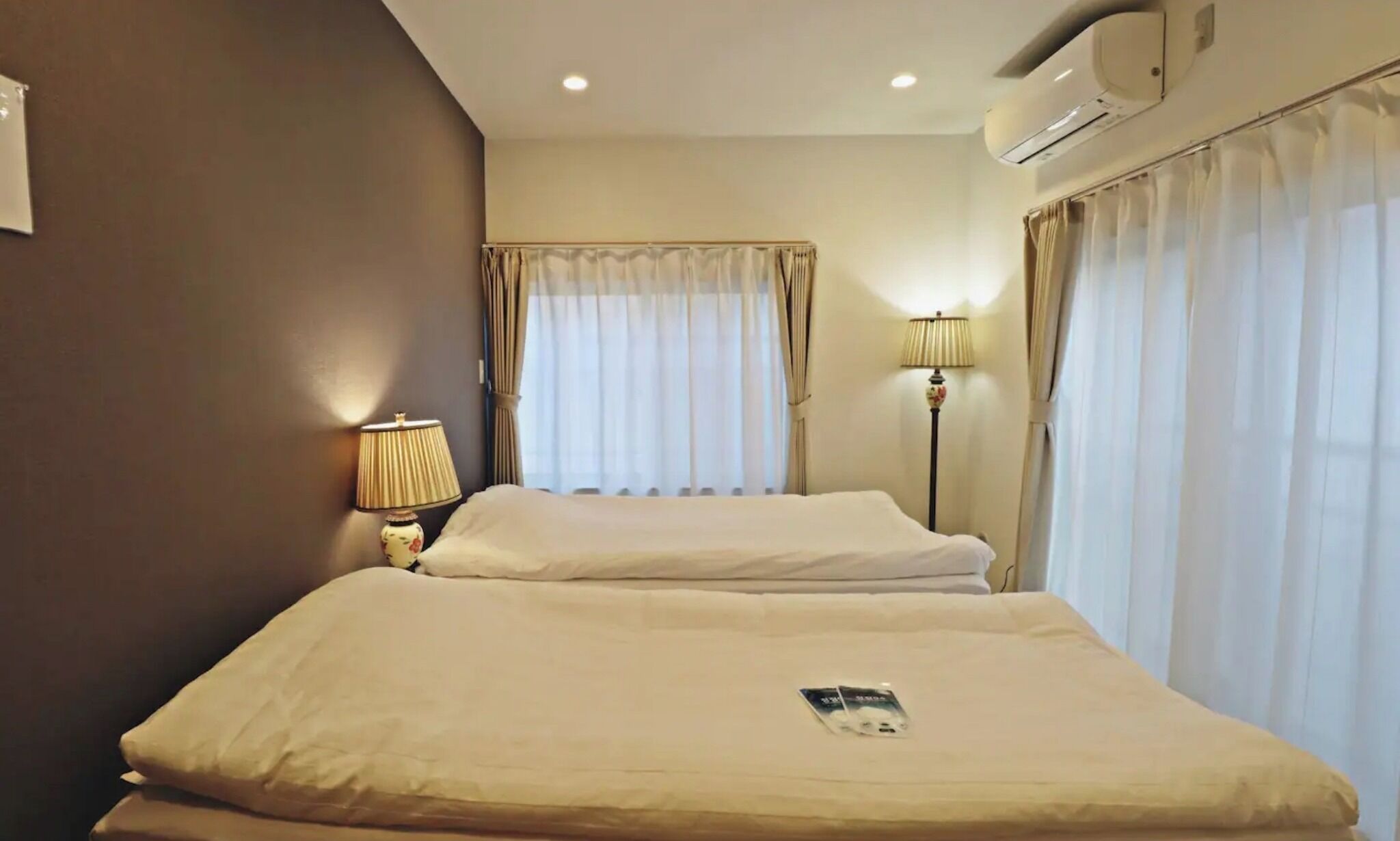 1 dormitorio, escritorio, wifi gratis y ropa de cama