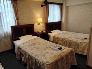 1 dormitorio, escritorio, wifi gratis y ropa de cama