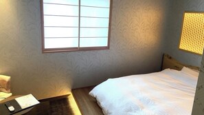 1 chambre, bureau, fer et planche à repasser, Wi-Fi gratuit