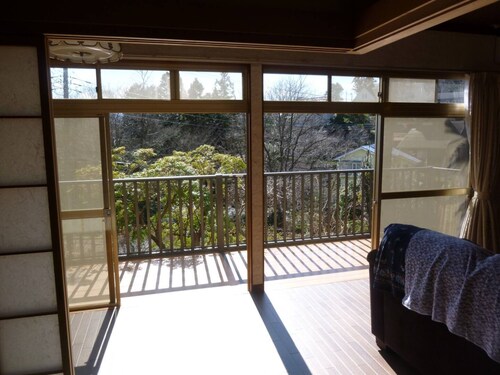 Rental villa with a roofed BBQ terrace  Safe an / Izu Shizuoka
