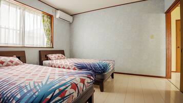 2 bedrooms, free WiFi, bed sheets