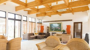 Lobby - Breakfast plan Detached house 50 square meters / Hachijo-machi Tokyo (Hachijo-machi)