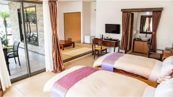 1 bedroom, desk, free WiFi, bed sheets