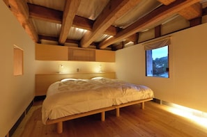 1 habitación, escritorio, wifi gratis y ropa de cama 