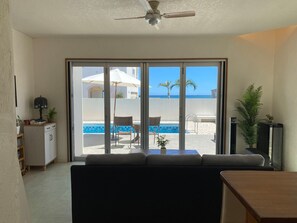 TV - twin bedroom / Nakagami-gun Okinawa (Nakagami-gun)