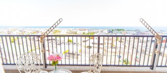 Free parking available A room with a spectacular view of the ocean on Awaji Island 5 minutes from / Awaji Hyōgo