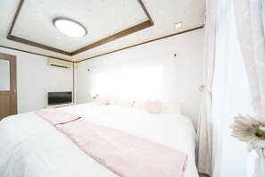 6 bedrooms, desk, iron/ironing board, free WiFi - Accommodates 15 people pets allowed 6LDK house in Yokkaichi city private rental Yokkaichi Kitaha - Yokkaichi Kitahamacho / Yokkaichi Mie (Yokkaichi)