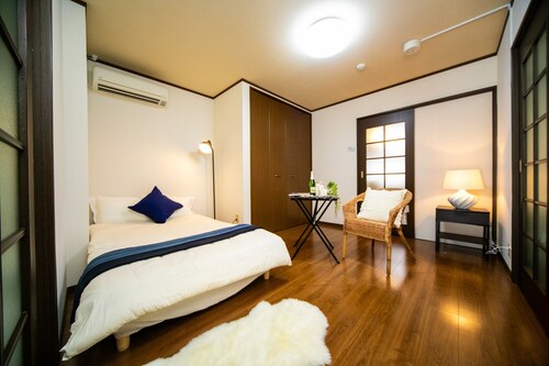 Accommodates 14 people  Spacious 6LDK billiards  table tennis available in this villa Shimizucho - Yokkaichi Shimizucho / Yokkaichi Mie
