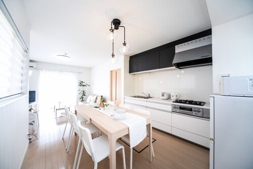 A large detached house located in Hatsunaka Yokkaichi CityA private villa that can accommodate up / Yokkaichi Mie