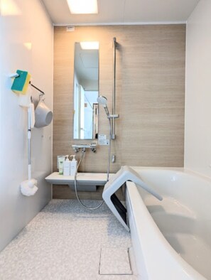 Hair dryer, towels