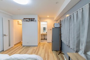 1 bedroom, desk, free WiFi, bed sheets - 3 minutes to Skytree train 303 rooms 7 minutes to  - Kinshicho house303 / Sumida-ku Tokyo (Sumida-ku)