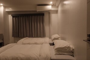 1 bedroom, desk, free WiFi, bed sheets - 3 minutes to Skytree train 303 rooms 7 minutes to  - Kinshicho house303 / Sumida-ku Tokyo (Sumida-ku)