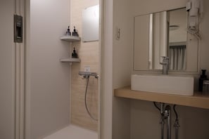 Hair dryer, towels