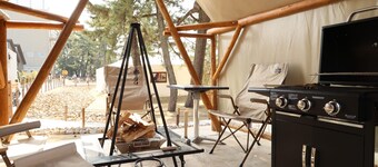 Monday to Thursday Gorgeous glamping tent / Ichinomiya City Aichi