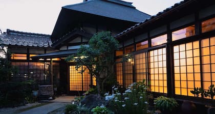 An old private house with a hearth whole house rental / Tohaku-gun Tottori