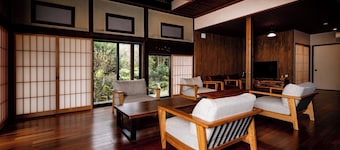 A different kind of stay than a hotel a private  / Usa Ōita