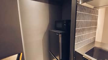Fridge, microwave, cookware/dishes/utensils