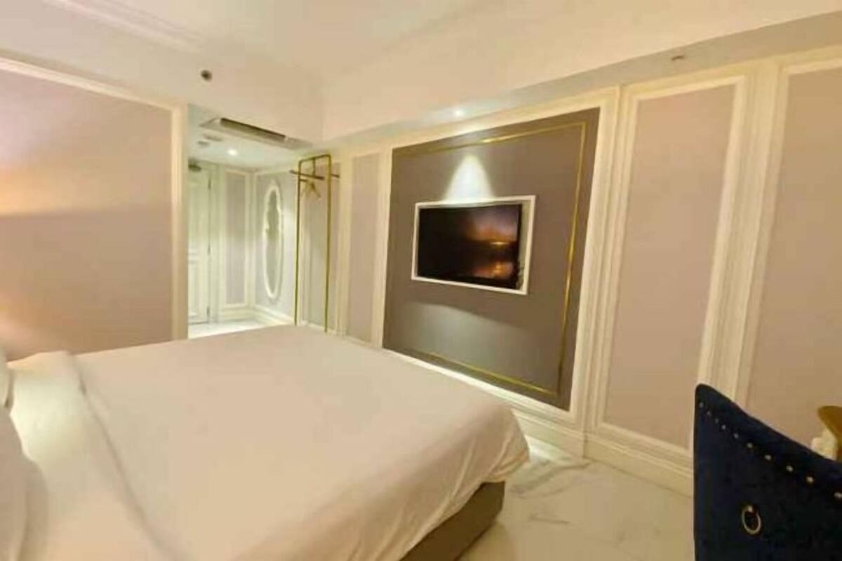 1 habitación y ropa de cama de alta calidad