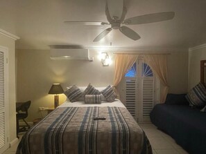 1 bedroom, iron/ironing board, free WiFi - Humming Bird Holiday Retreat (Ocho Rios)