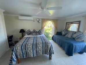 1 bedroom, iron/ironing board, free WiFi