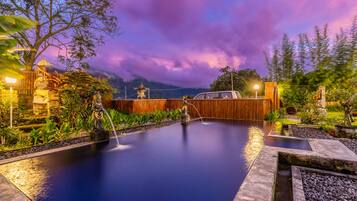 Outdoor pool, pool loungers