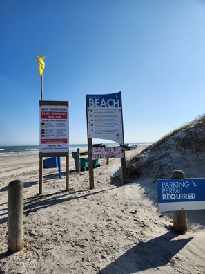 Sun-loungers, beach towels