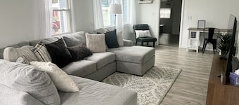 Cozy home - great Perrysburg location