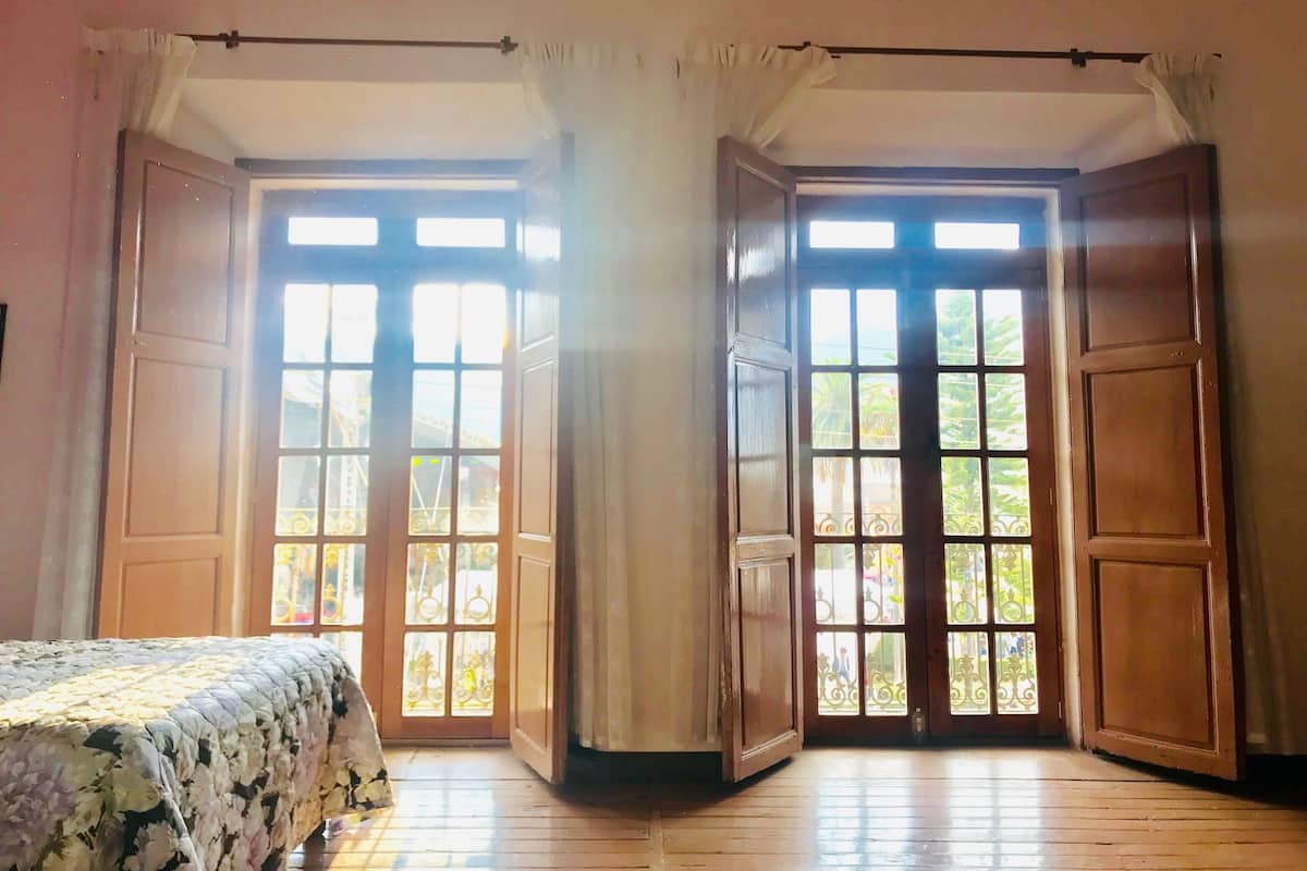 Comfort Quadruple Room | Laptop workspace, blackout drapes, soundproofing, free WiFi