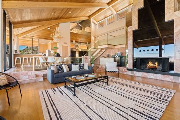 Smart TV, fireplace, books