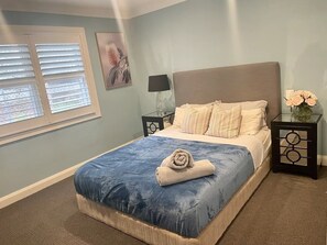 4 chambres, bureau, lit parapluie, Wi-Fi