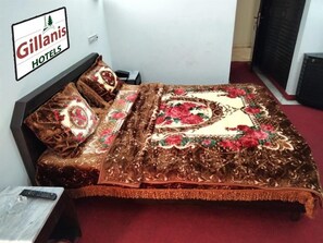 デラックス ルーム | アイロン / アイロン台