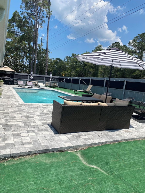 Outdoor pool, a heated pool