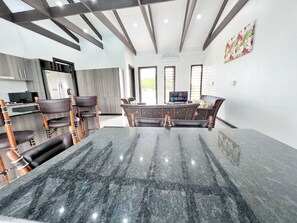Living area - Paradise Villas (Nadi)