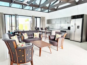 Living area - Paradise Villas (Nadi)