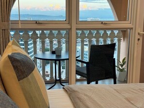 Luxury Condo, Multiple Beds, Canal View | 1 bedroom, desk, laptop workspace, blackout drapes
