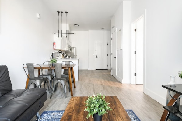 Apartment | Interior - Luxury 1BR 30 Mins to Manhattan Evonify (Elizabeth)