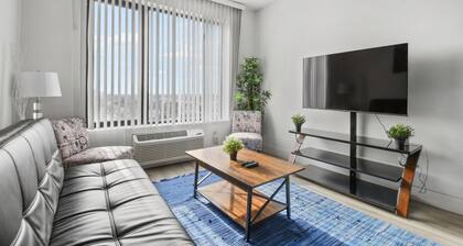 Luxury 2BR 30 Mins to Manhattan Evonify
