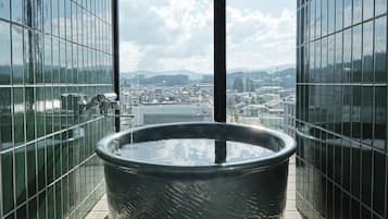 Japanese modern with view bath | Bathroom