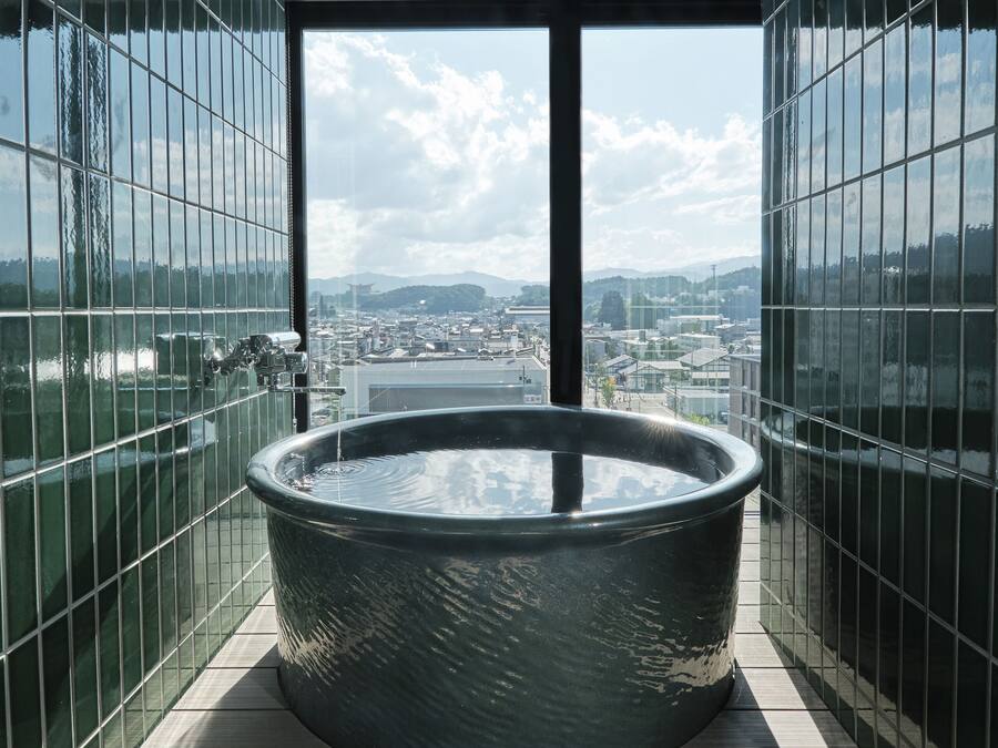 Japanese modern with view bath | Bathroom