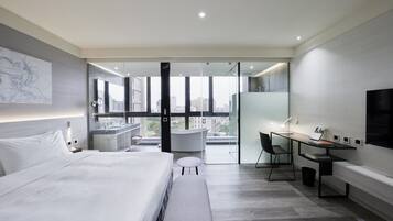 Deluxe Double Room, 1 King Bed, Non Smoking | Down comforters, free minibar, in-room safe, desk