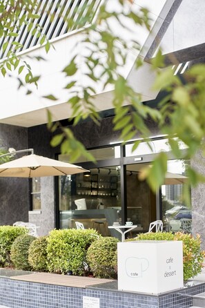 Lunch, dinner served; French cuisine, garden views