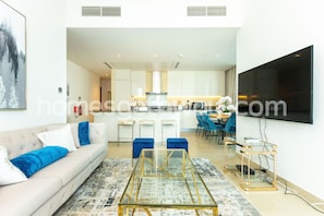 Luxury Apartment | Living area