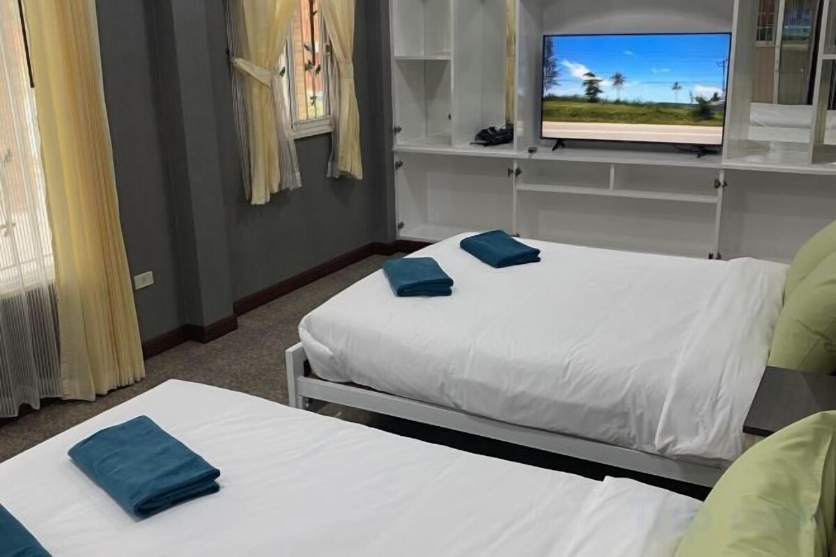 Desk, free WiFi, bed sheets