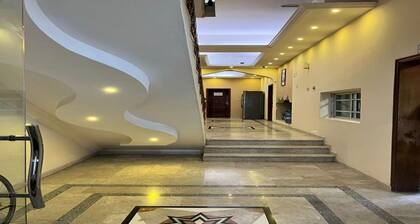 Super OYO 149 Bait Al Ghubaira Furnished Flat