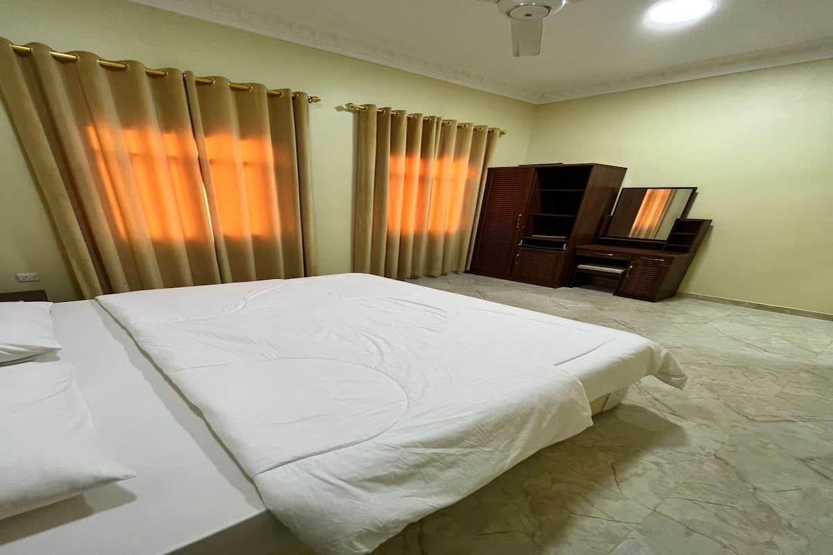 Kamar Double Deluks | Ruang kerja ramah laptop, Wi-Fi gratis, dan seprai linen