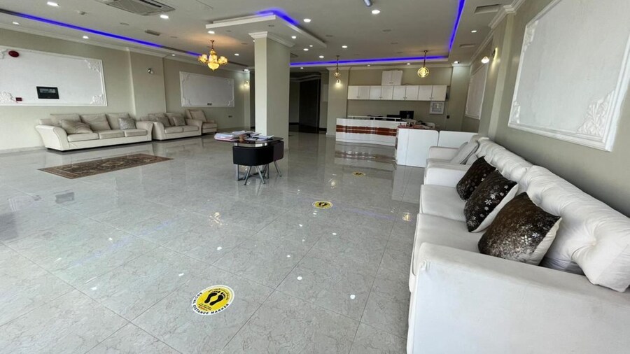 Super OYO 148 Bin Barakat Hotel