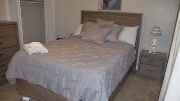 2 chambres, fer et planche Ă repasser, Wi-Fi gratuit, draps fournis