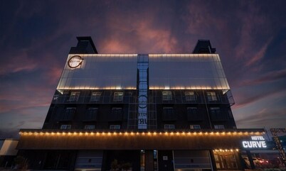 CURVE HOTEL IKSAN