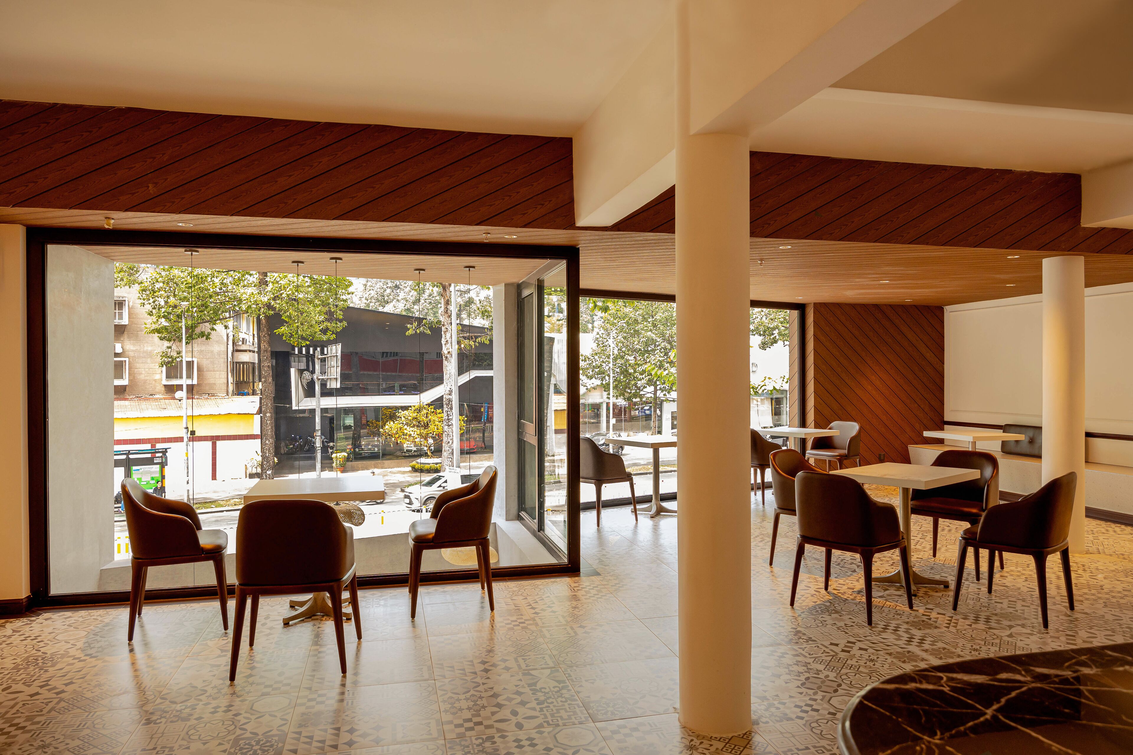 Colazione a buffet, servita tutte le mattine (300000 VND a persona) 